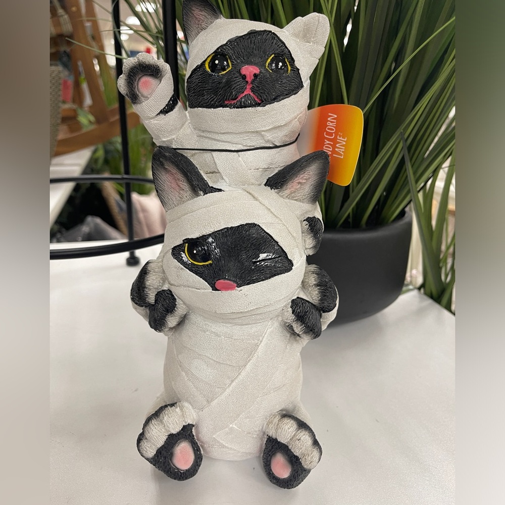 Halloween Black Cat 🐈‍⬛ Decor Mummy Cats on Shoulders Resin Figure NWT